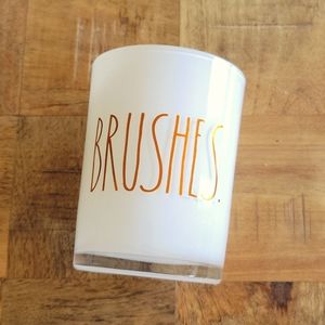 Rae Dunn brush holder